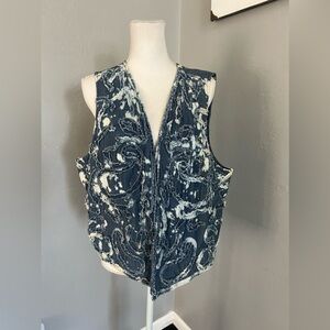 CHICO’s vest size 3